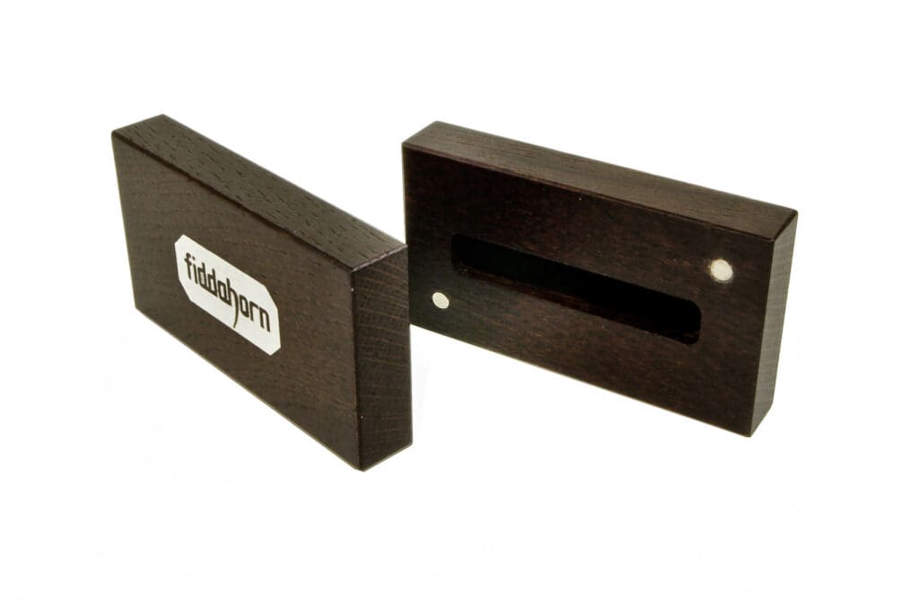 Wooden box packaging for Shisha Mouthpiece.